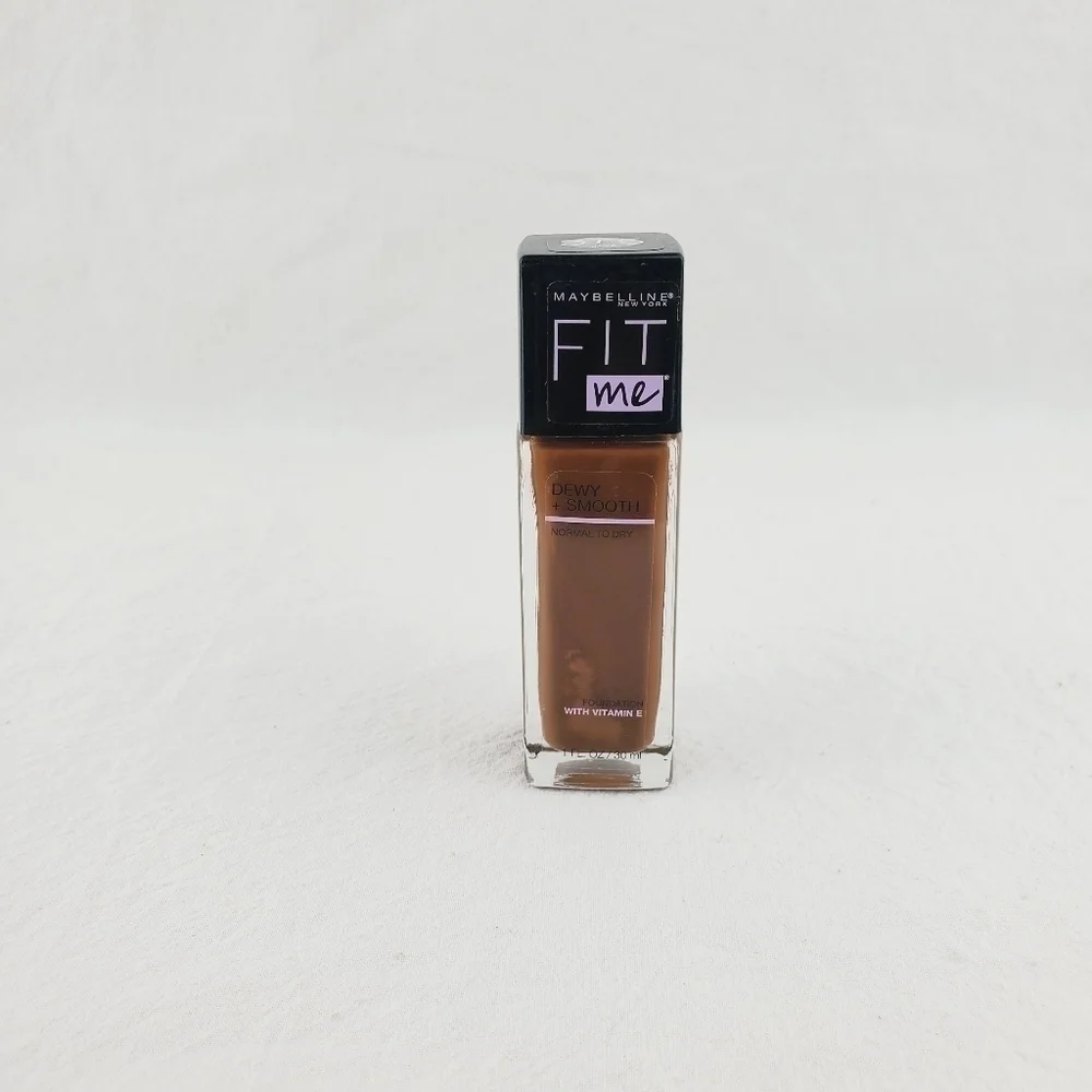 LAST ONE 🔥MAYBELLINE FIT ME matte poreless foundation